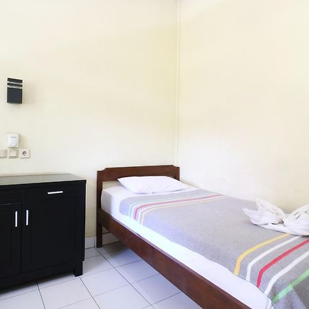 Mekar Jaya Bungalows Kuta Lombok Exterior foto